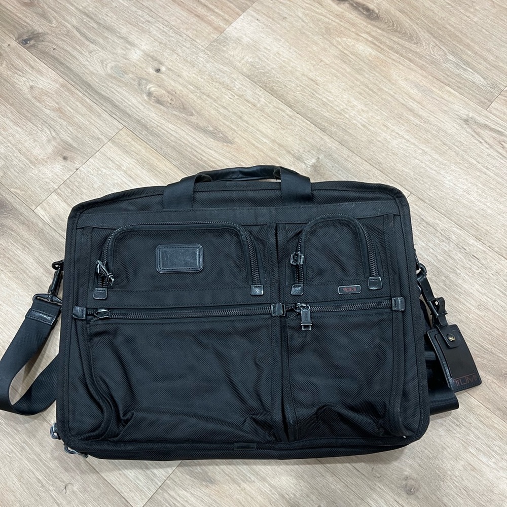 Tumi alpha laptop bag